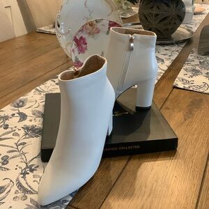 Lulus brand, style:  Ottava, White, size 8